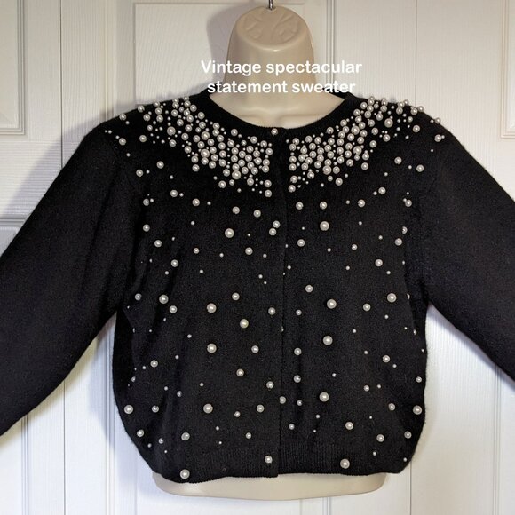 Express Tricot black sweater, White faux pearl trim Made British Crown Hong Kong - Picture 10 of 17